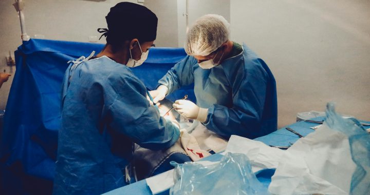 Die richtige Seniorenbetreuung nach Operation in Leverkusen finden